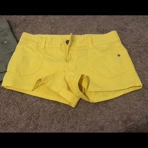 L.e.i shorts